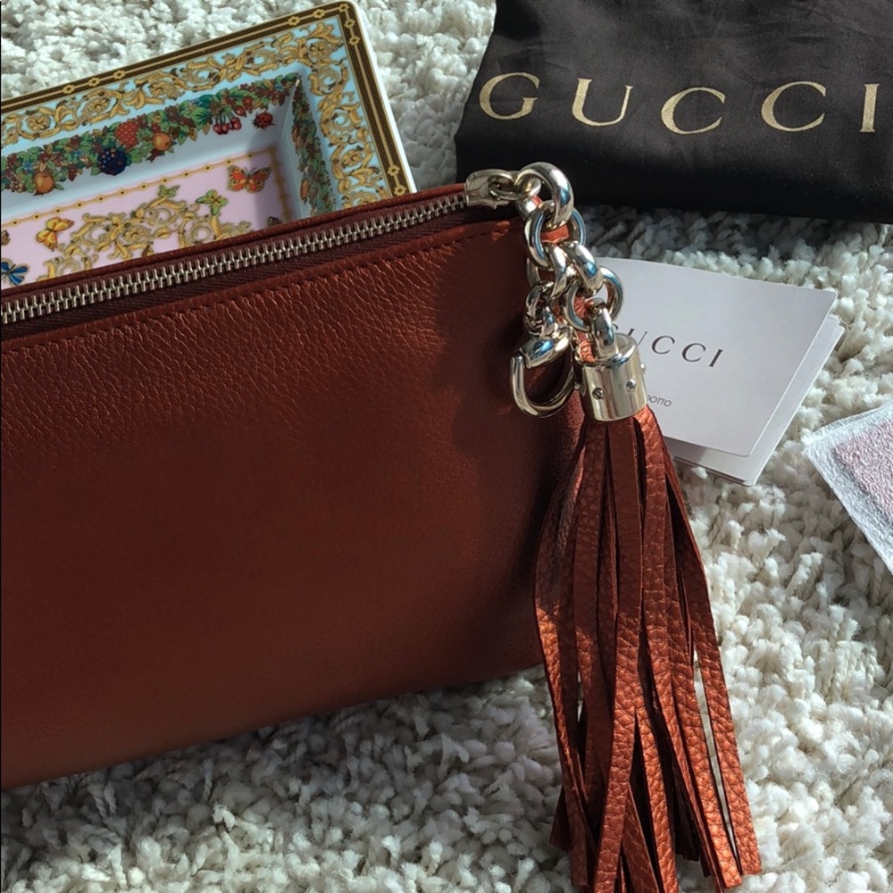GUCCI Authentic Orange Leather Large Clutch